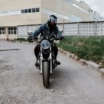 como asegurar una moto