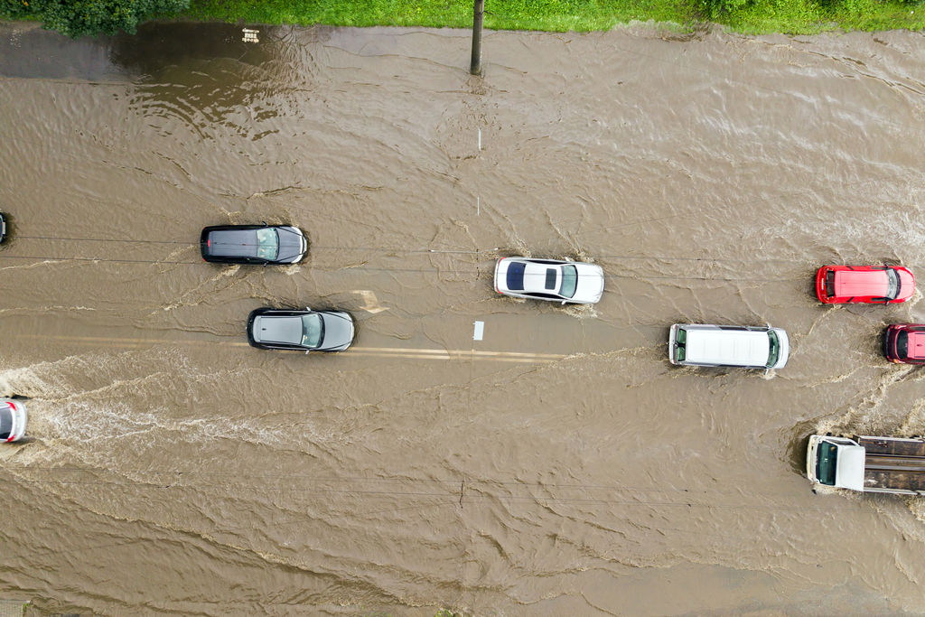 seguro de auto cubre inundaciones