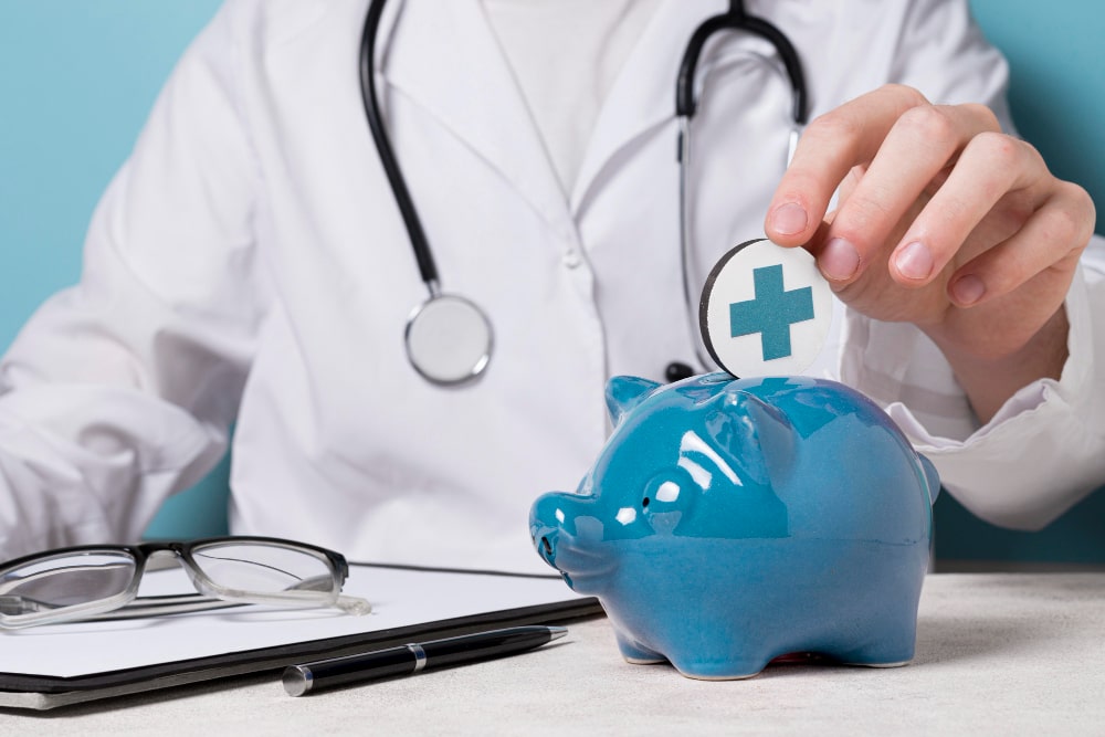 cuanto cuesta un seguro de gastos medicos mayores
