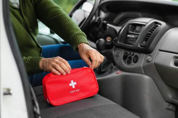 kit de emergencia para auto