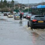 seguro de auto que cubre inundaciones