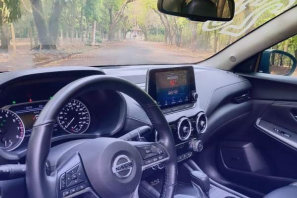 nissan sentra