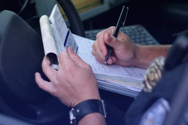 seguro sin licencia de conducir