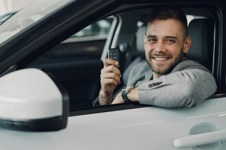 Seguros de autos para jóvenes