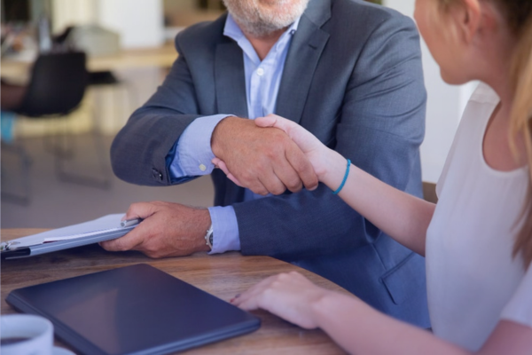 Beneficios de la comercialización digital de seguros
