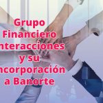 Sí. Después de la integración de **Grupo Financiero Interacciones con Banorte**, buena parte de la experiencia, especialización y cartera de productos de Interacciones se incorporó a Banorte. Sin embargo, **no todos los productos conservaron el nombre “Interacciones”**. ### ¿Qué beneficios de Interacciones permanecen en Banorte? | Herencia de Interacciones | Lo que puedes encontrar actualmente en Banorte | | ----------------------------------------- | --------------------------------------------------------------------------------------------------------------------------------------------------------------------------------------------------------- | | **Especialización en gobiernos** | Banorte mantiene una **Banca de Gobierno** especializada para Federación, estados y municipios, con ejecutivos y soluciones financieras a la medida. ([Banorte][1]) | | **Financiamiento a estados y municipios** | Continúan los créditos y soluciones de financiamiento para gobiernos estatales y municipales, tanto de corto como de largo plazo. ([Banorte Inversionistas][2]) | | **Infraestructura** | Banorte conserva la especialización en **financiamiento y fideicomisos para proyectos de infraestructura**, incluyendo carreteras, hospitales, parques eólicos y otros proyectos públicos. ([Banorte][3]) | | **Productos financieros a la medida** | Una de las fortalezas de Interacciones era estructurar financiamientos según las necesidades específicas de cada proyecto. Esta capacidad se integró al modelo de Banorte. ([Banorte][4]) | | **Fideicomisos** | Banorte ofrece actualmente fideicomisos de infraestructura, con beneficios como control presupuestal, transparencia administrativa, comité técnico y rendición de cuentas. ([Banorte][5]) | | **Administración de tesorería** | Soluciones como **Conexión Banorte** permiten pagos masivos, nómina, pago a proveedores, conciliación y programación de operaciones. ([Banorte][6]) | | **Fondos de inversión** | La Operadora de Fondos Banorte señala expresamente que nació de la integración de Banorte, Ixe e **Interacciones**. Actualmente ofrece diferentes estrategias y fondos de inversión. ([Banorte][7]) | | **Seguros** | La operación aseguradora de Interacciones quedó integrada a **Seguros Banorte**, por lo que sus capacidades y cartera pasaron al negocio asegurador de Banorte. ([Banorte Inversionistas][2]) | ### El beneficio más importante: la experiencia en infraestructura Este probablemente sea el **legado más importante de Interacciones en Banorte**. Antes de la fusión, aproximadamente **90% del negocio de Grupo Financiero Interacciones estaba relacionado con el financiamiento de estados, municipios e infraestructura**, incluyendo proyectos de inversión productiva. La institución tenía equipos especializados para estructuración, análisis técnico y evaluación de riesgos de proyectos. ([Banorte][4]) Banorte buscó conservar precisamente esa especialización y combinarla con su mayor escala. Por eso, actualmente Banorte puede ofrecer soluciones para proyectos de infraestructura que incluyen **financiamiento, fideicomisos, administración de recursos y servicios de tesorería**. ([Banorte][3]) ### ¿Y para un cliente particular? Si tu interés es **seguros, banca personal o inversiones**, la situación es diferente: * **Seguros:** la operación de Aseguradora Interacciones pasó a **Seguros Banorte**. * **Fondos de inversión:** la operación de Interacciones se integró a la **Operadora de Fondos Banorte**. * **Banca personal:** ya no existe un producto independiente denominado “Interacciones”; los clientes fueron integrados a la plataforma de Banorte. * **Gobierno e infraestructura:** es donde se conserva de manera más evidente la especialización histórica de Interacciones. En otras palabras, **Interacciones no desapareció completamente en términos de capacidades: su marca desapareció, pero buena parte de su experiencia, equipos, productos y especialización fueron absorbidos por Banorte**. Si lo estás investigando específicamente desde el punto de vista de **seguros de auto**, puedo explicarte **qué quedó de Aseguradora Interacciones dentro de Seguros Banorte, qué coberturas conserva y qué diferencias hay actualmente frente a otras aseguradoras**. [1]: https://www.banorte.com/Gobierno/?utm_source=chatgpt.com "Gobierno" [2]: https://investors.banorte.com/es/company/structure?utm_source=chatgpt.com "Estructura – Grupo Financiero Banorte" [3]: https://www.banorte.com/Gobierno/Tesoreria/Fideicomisos/Infraestructura.html?utm_source=chatgpt.com "Infraestructura" [4]: https://www.banorte.com/cms/doc/Resumen_Ejecutivo.pdf?utm_source=chatgpt.com "RESUMEN EJECUTIVO DE LA OPERACIÓN" [5]: https://www.banorte.com/wps/portal/empresas/Home/empresas-corporativos/servicios-especializados/fideicomisos/infraestructura/%21ut/p/z1/lZPdcoIwEIWfpU-QNUHAy5XGEGBCKbZqbjp0ajt0KNo_L_r0RTtOK9RFc5fhfJz9OWGWzZmti035VHyUq7qomvvCuneKD_xQBBCrsXABsxxgcmtClQs2OxSkEUpANNrHKwMT6TFL8LjnA4Wh4yUAqaM4oG8iJx-OOGj3NB6OHITT-N_6pXQgS7MklHwkgItDvvVZ9_G6zevoErLYQZ0hH0AMPbyk_XmfP9K87OMzmv9nfp0G7dF4KN-4ZH52Amp_3f67gvP23xXYs_LfFVg6njNmyYgkvEewHTEx5J832OpCmcYbx4GIRs0V9xbUK-zro2XhJ6nbFBlw_3oaCwgEWeRu0Ytmkt6xqCnlsXz7j_uifli-FeNq9fq5XLHFY1G9L2kWDKfY9cvNnzOHUpf6ebjefE3x4hsYjqnl/?utm_source=chatgpt.com "Infraestructura" [6]: https://www.banorte.com/Gobierno/Servicios-en-linea/Conexion-Banorte.html?utm_source=chatgpt.com "Conexión Banorte" [7]: https://www.banorte.com/GFB/Operadora-de-Fondos/Nuestra-operadora.html?utm_source=chatgpt.com "Nuestra operadora"
